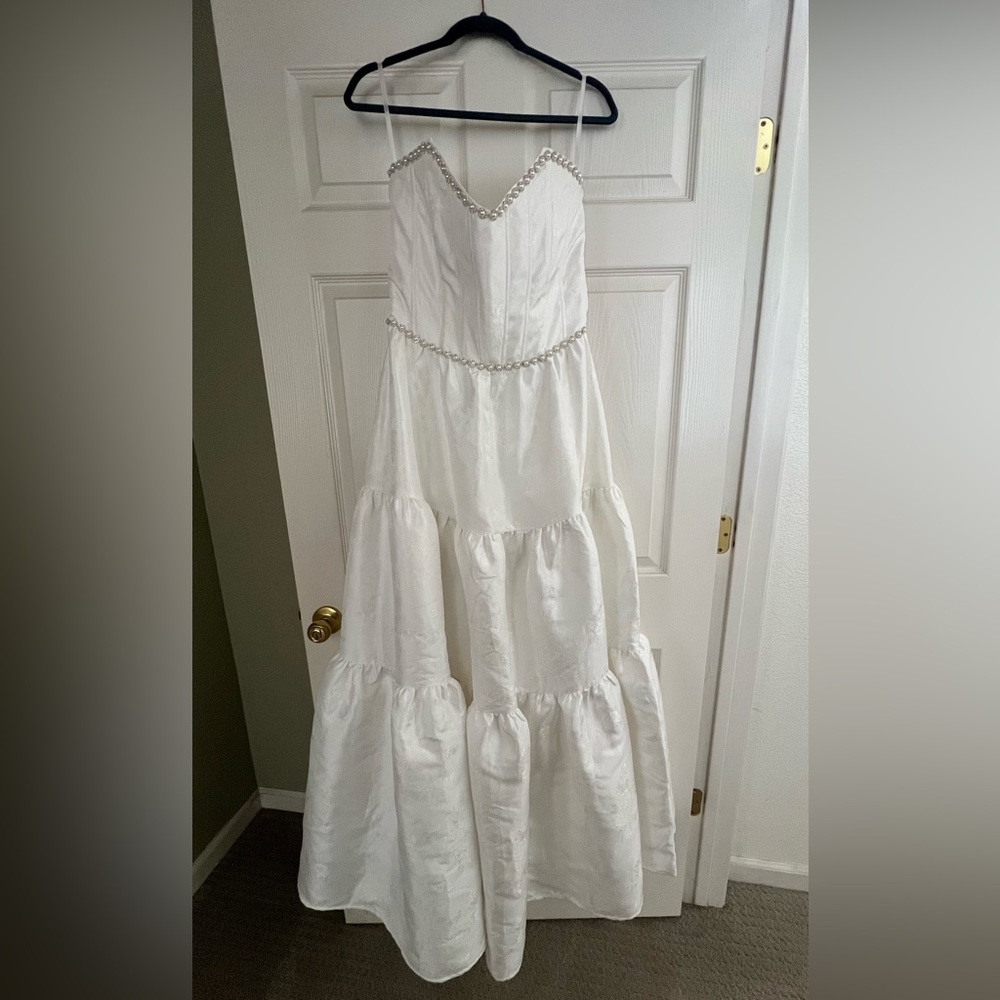 V. Chapman Vivian Dress in White Windsor Brocade